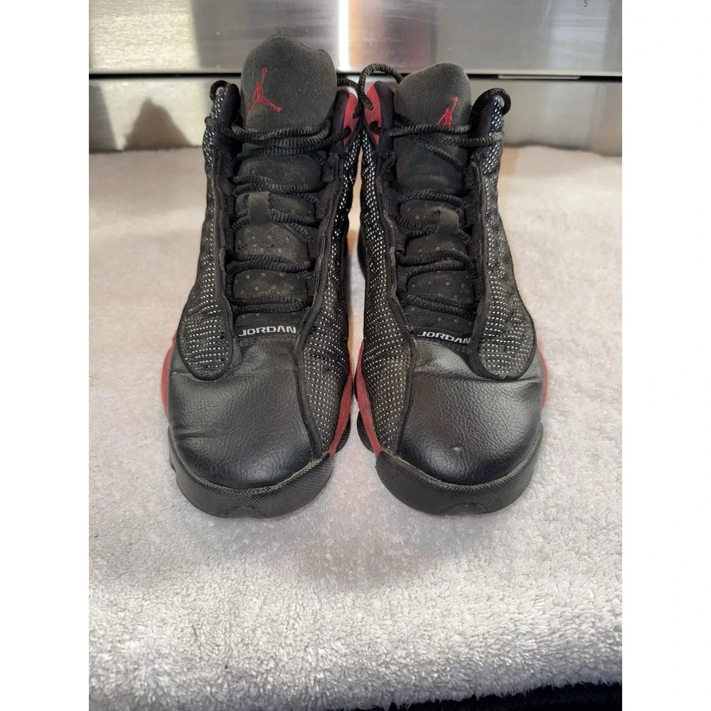 Air Jordan 13‎ Bred Retro Size 6.5y GS Black Red Sneakers 2017 414574-004
